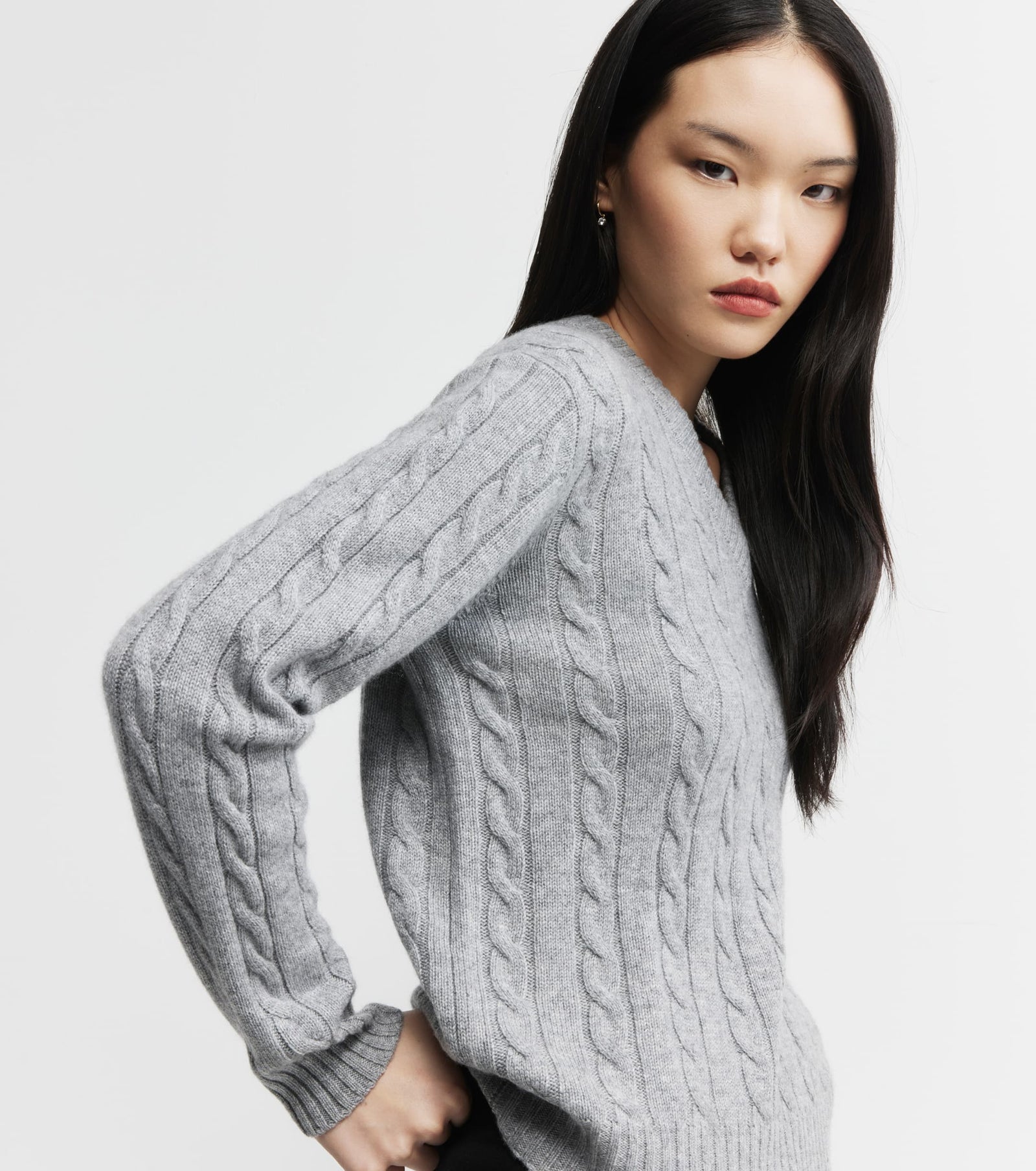 Cashmere Cable V Sweater - Dark Grey Melange