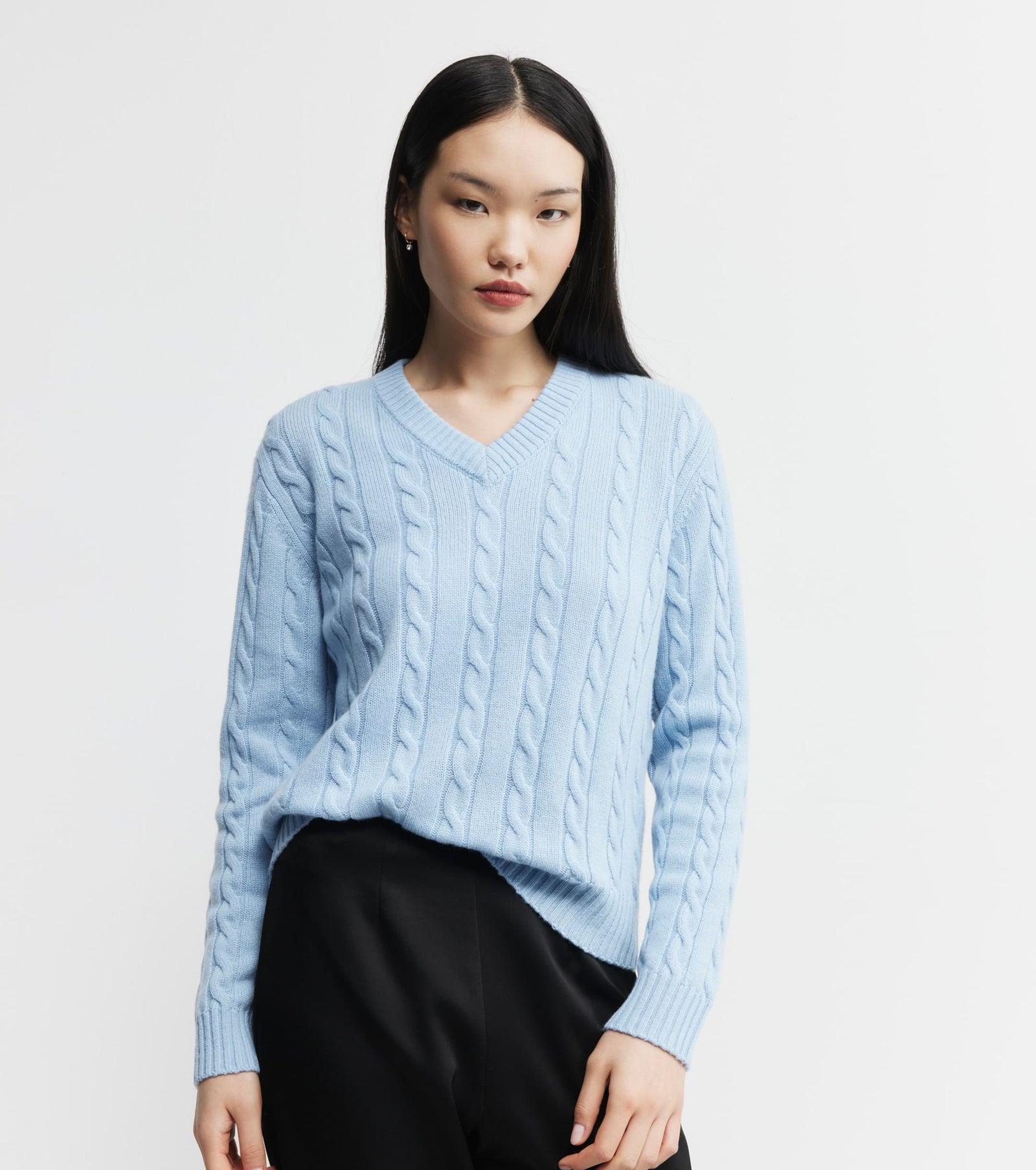 Cashmere Cable V Sweater - Pale Blue