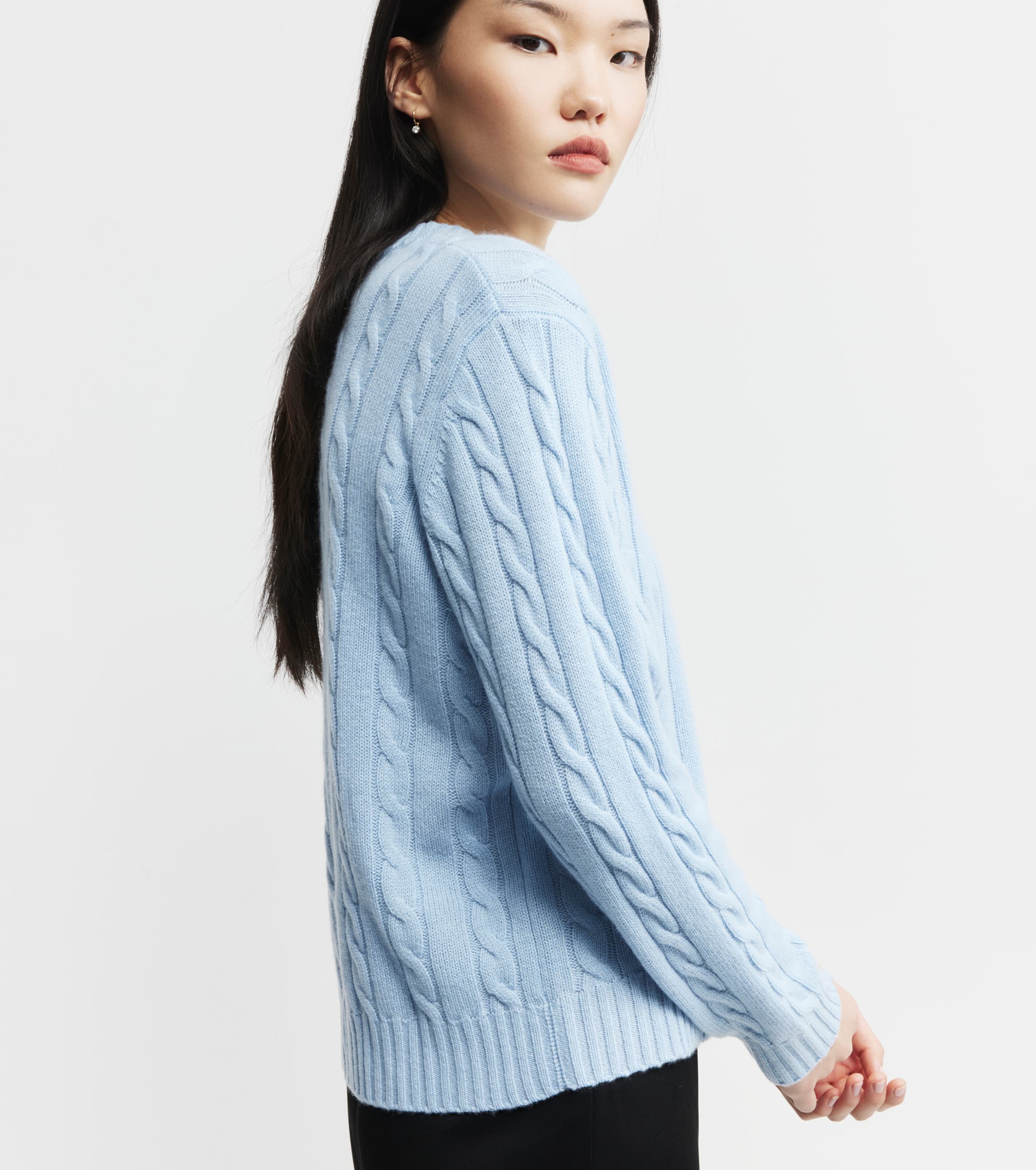 Cashmere Cable V Sweater - Pale Blue