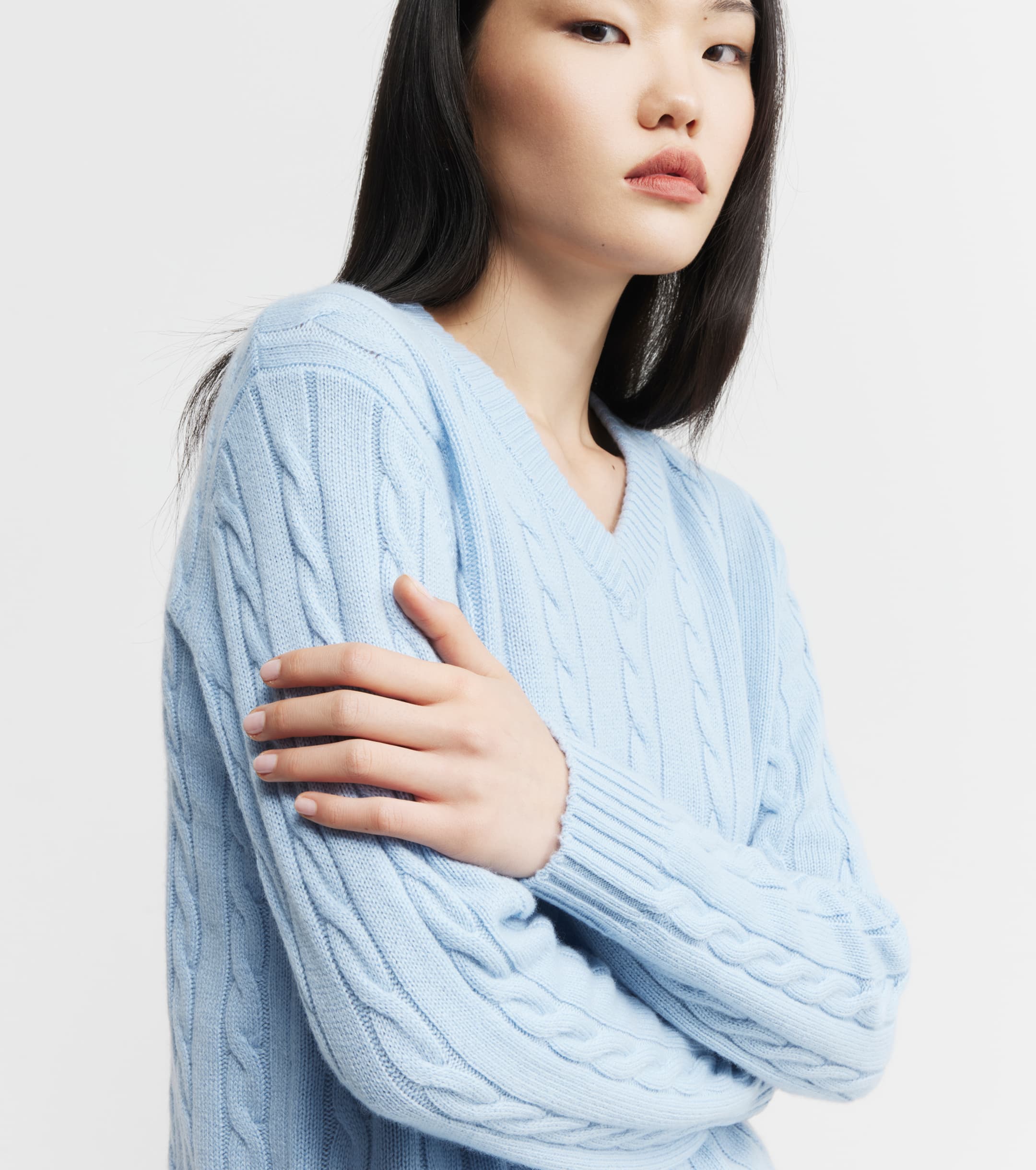 Cashmere Cable V Sweater - Pale Blue