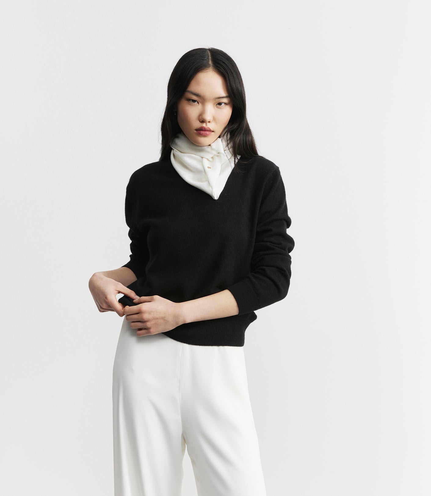 Cashmere Triangle Scarf - White