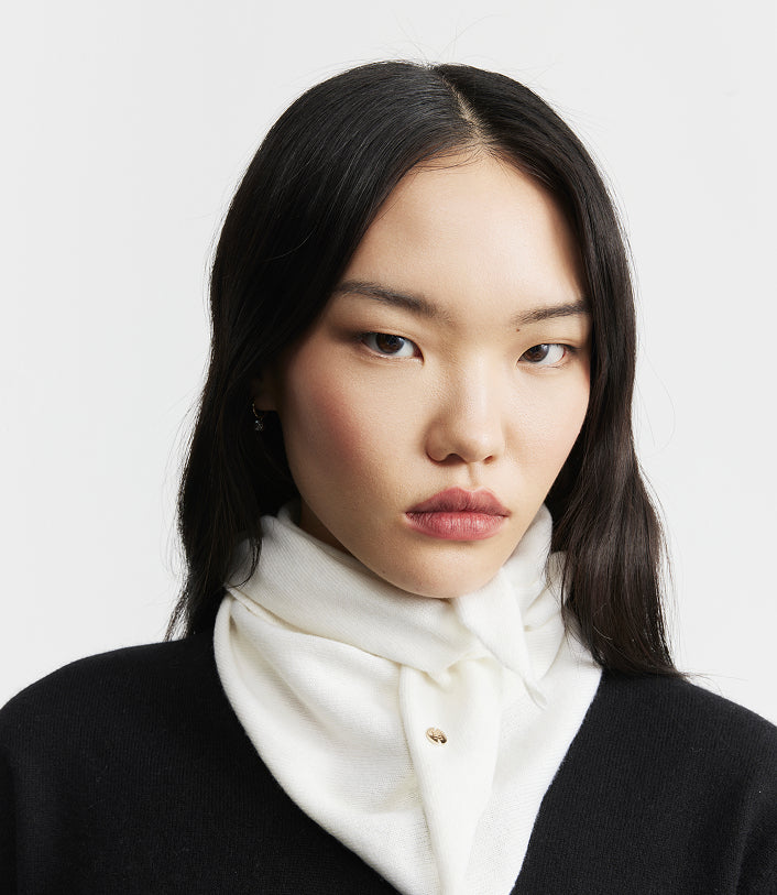 Cashmere Triangle Scarf - White