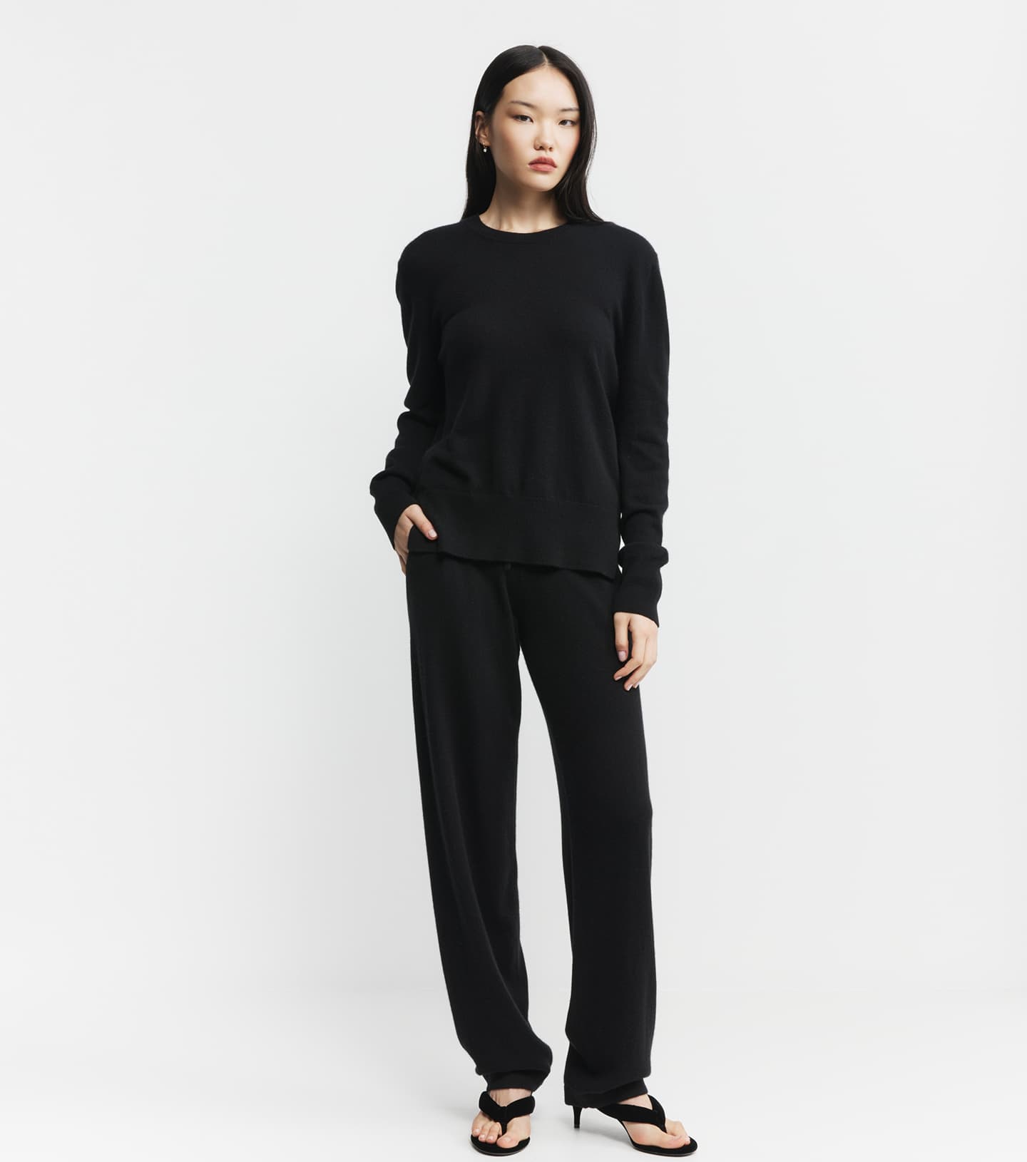 Baby Cashmere Crew Neck Sweater - Black