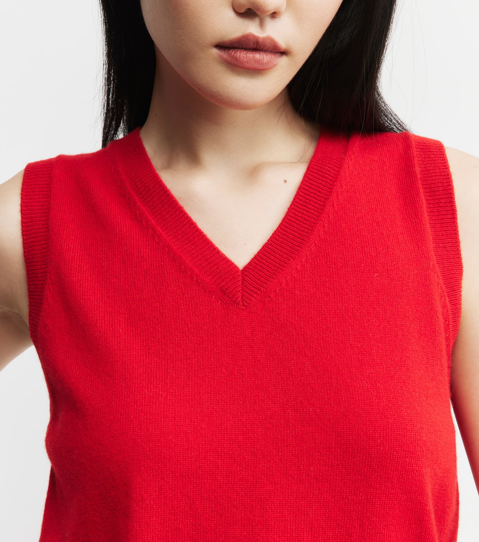 Cashmere V Tank - Red