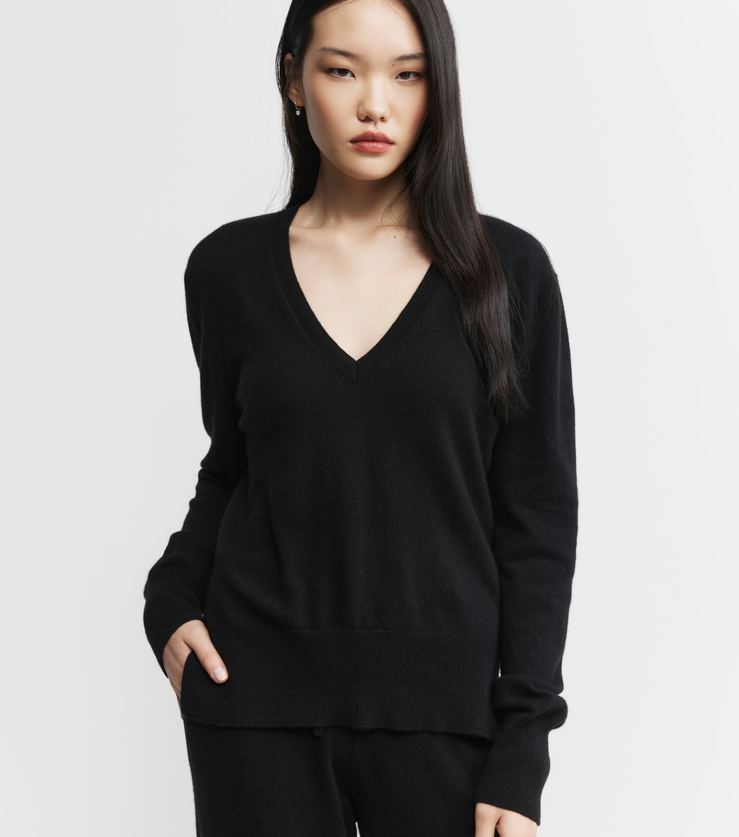 Baby Cashmere V-Neck Sweater - Black