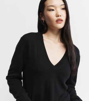 Baby Cashmere V-Neck Sweater - Black