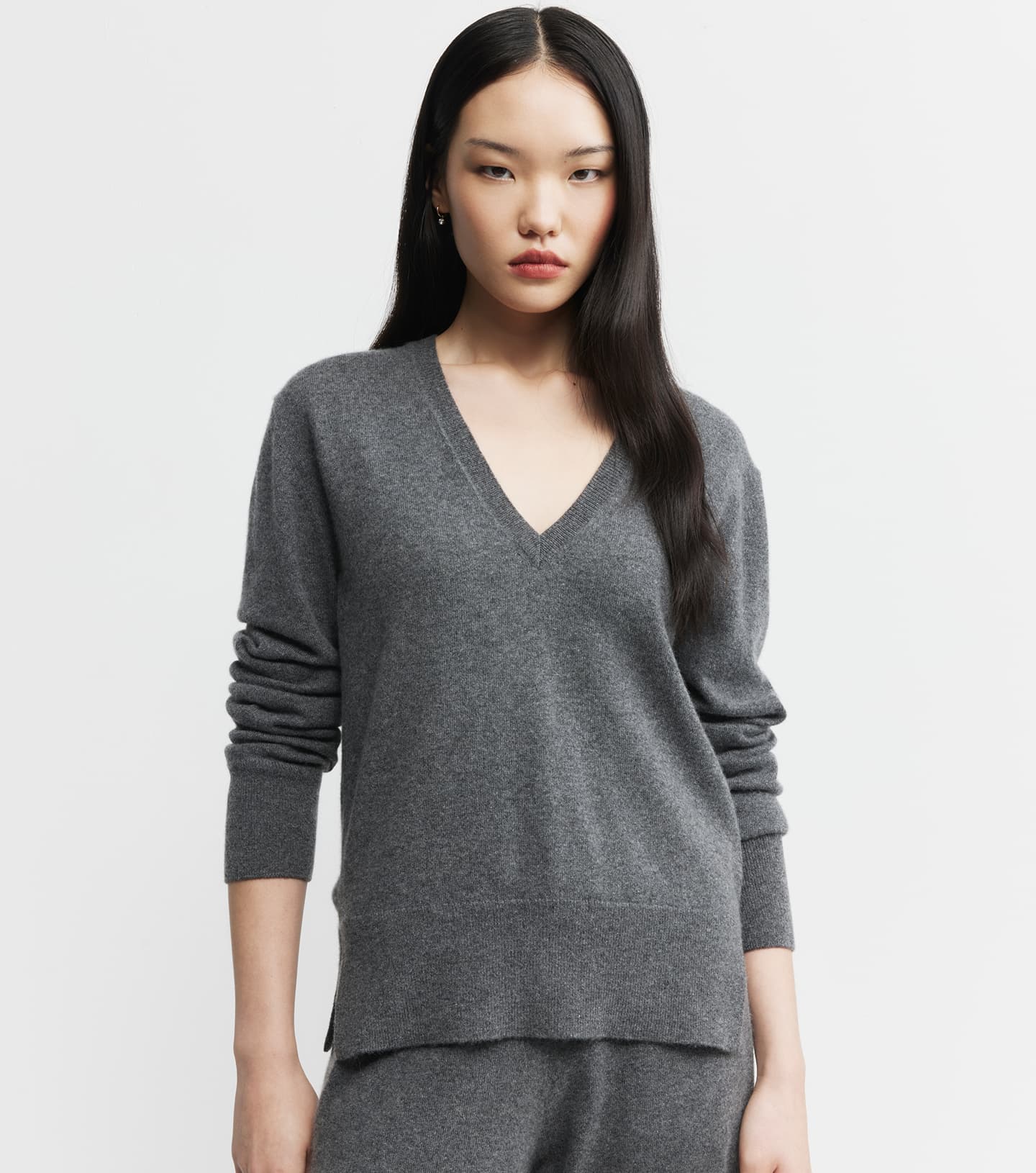 Baby Cashmere V-Neck Sweater - Graphite