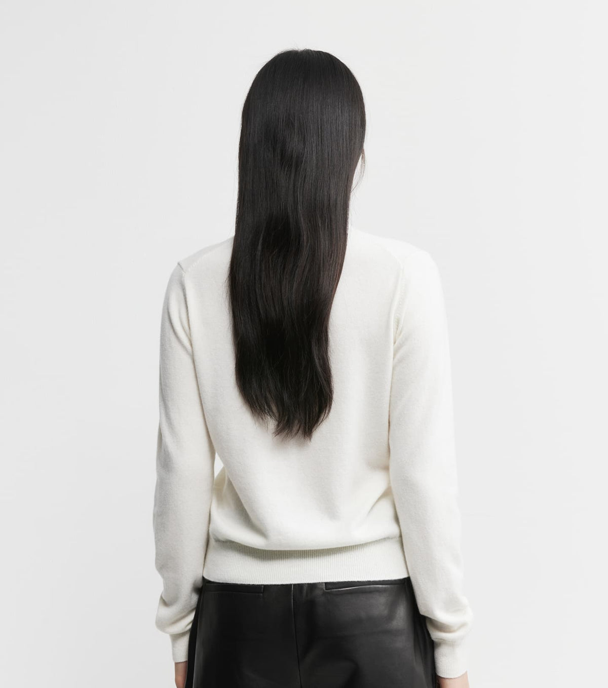 Essential Cashmere Crew Cardigan - White