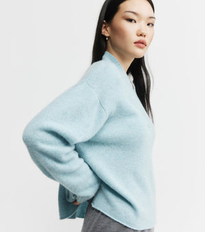 Featherweight  Cashmere V Neck - Seafoam