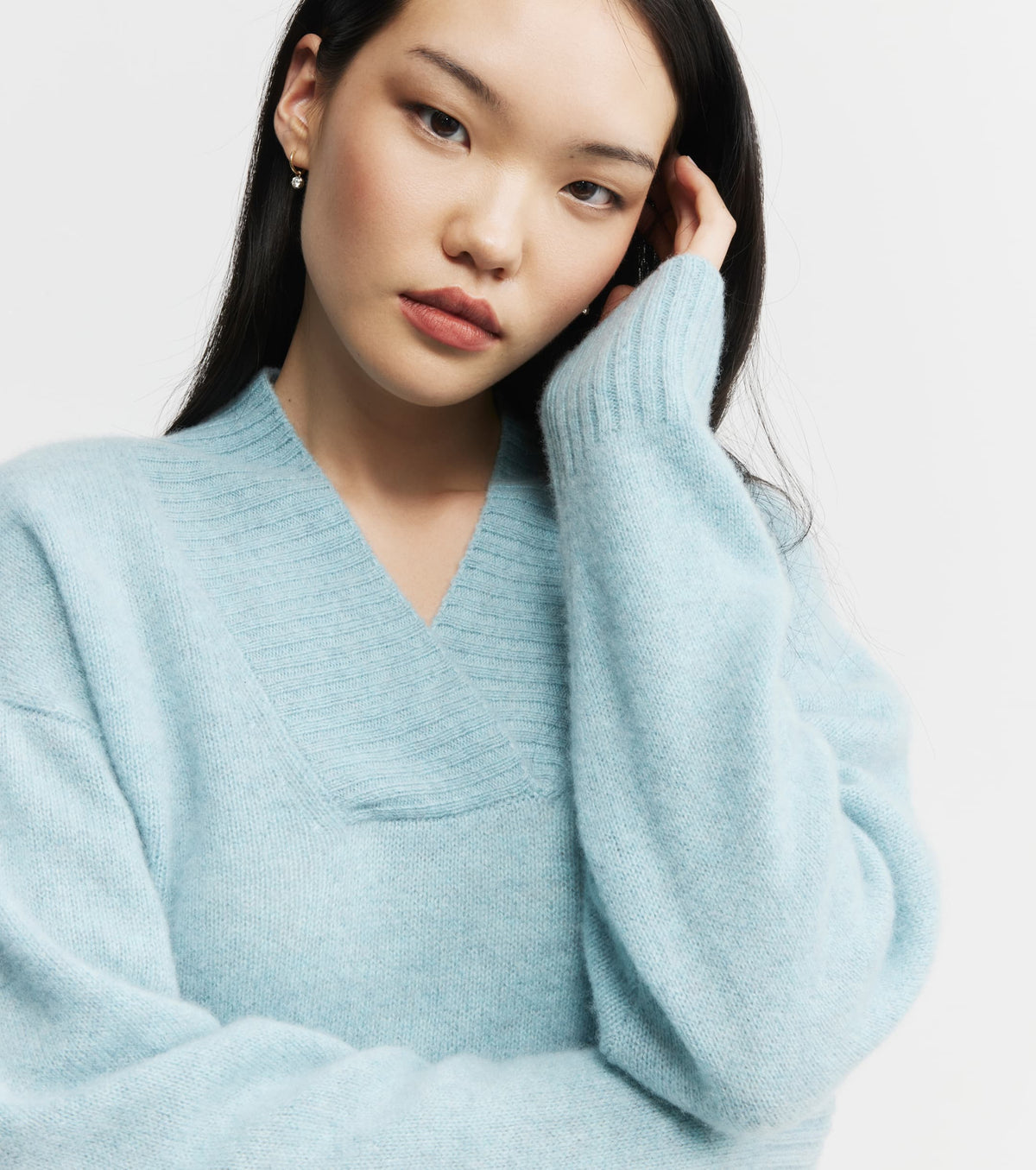 Featherweight  Cashmere V Neck - Seafoam