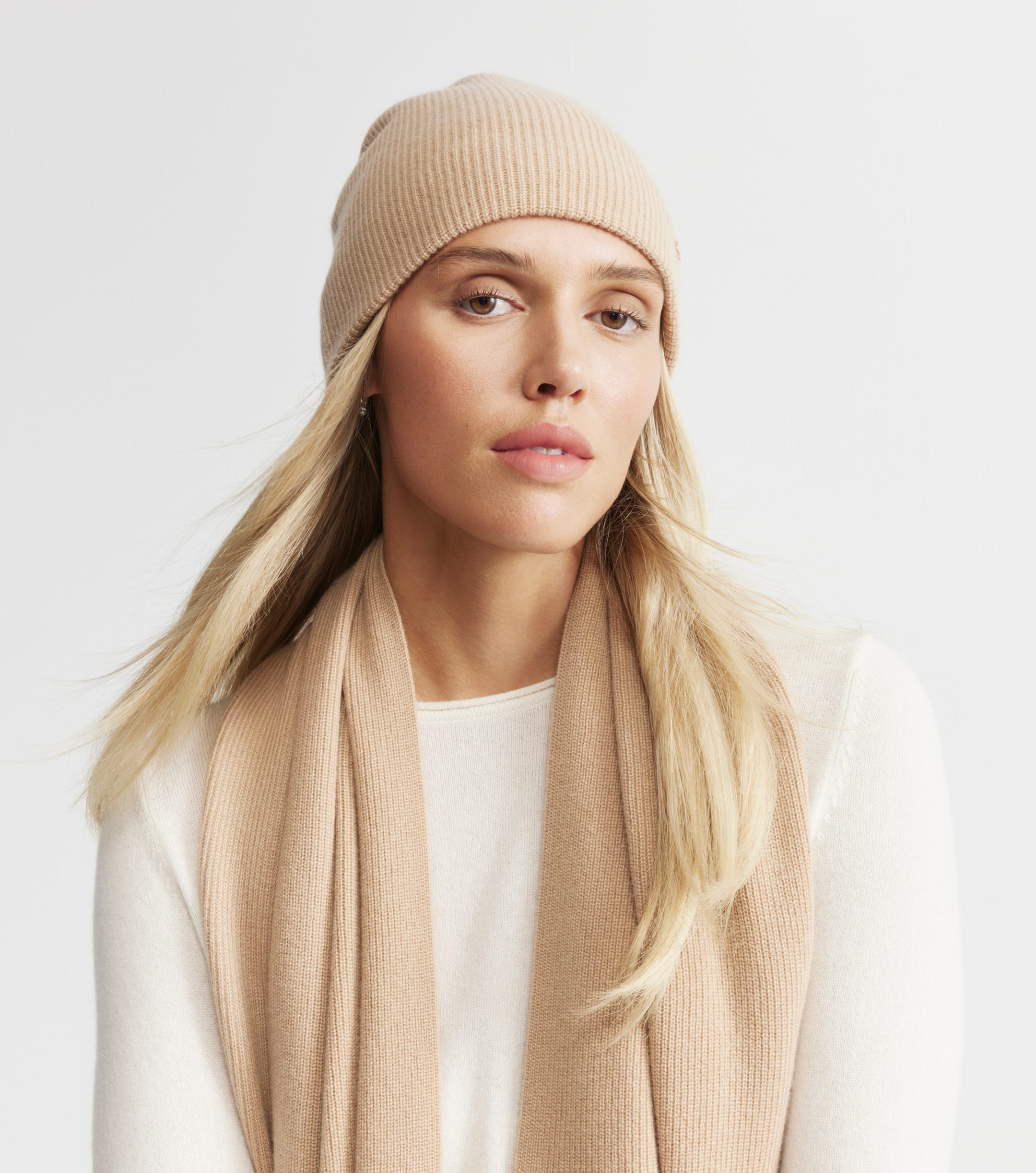 Cashmere Fisherman Rib Scarf - Camel