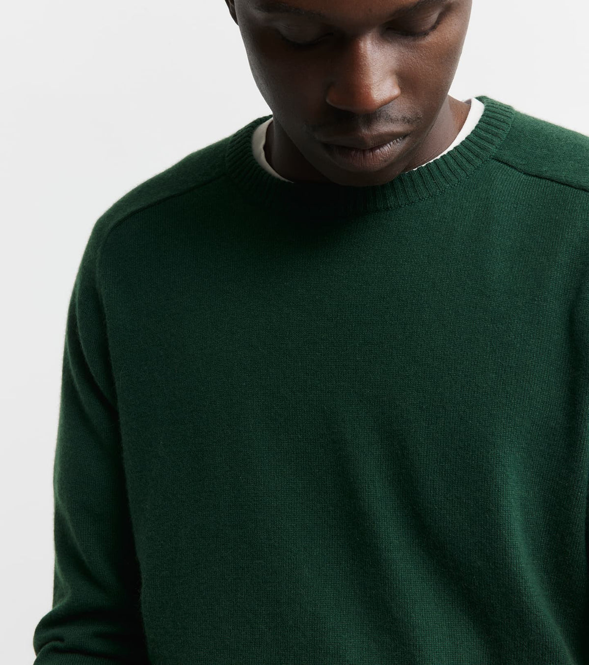 Mens Cashmere Saddle Crew - Hunting Green