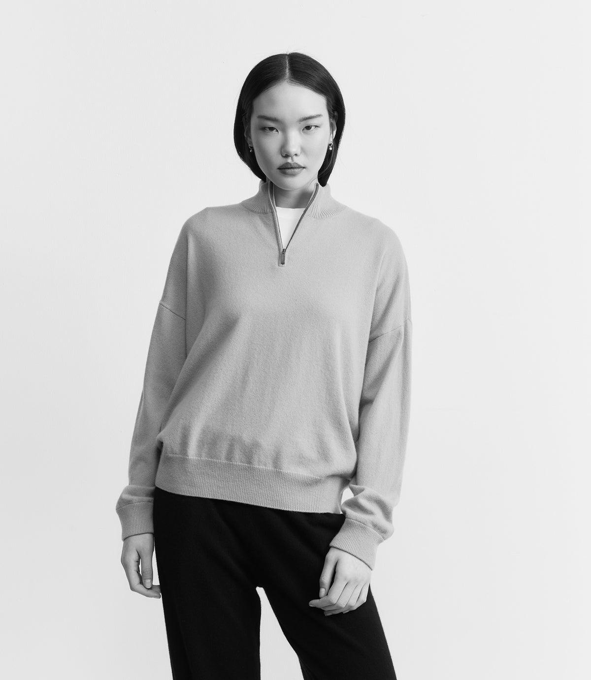 Cashmere Half Zip - Carbon