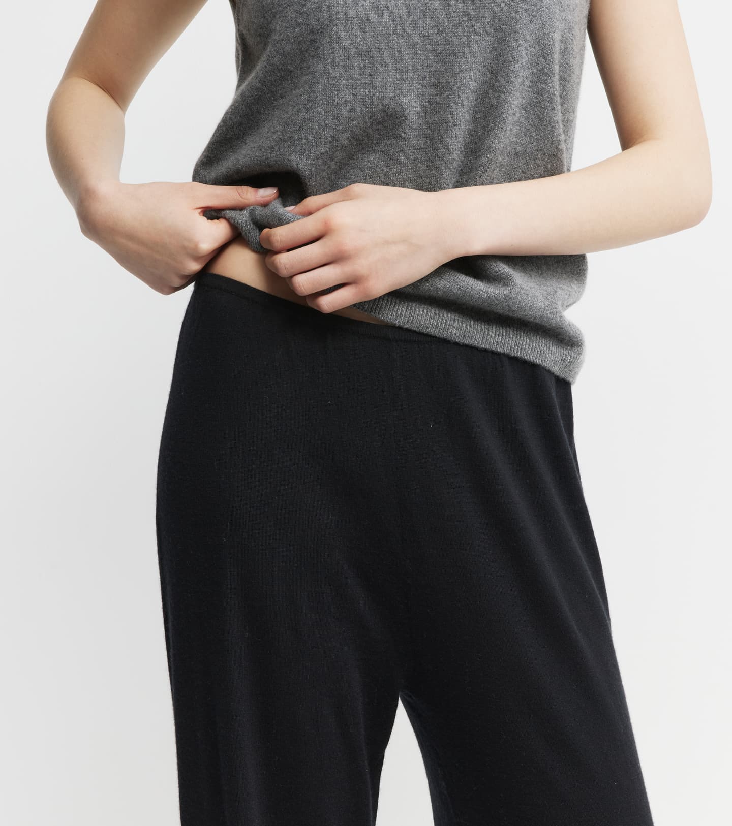 Relaxed Cashmere Trouser - Black