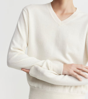 Signature Cashmere V-Neck - Cream