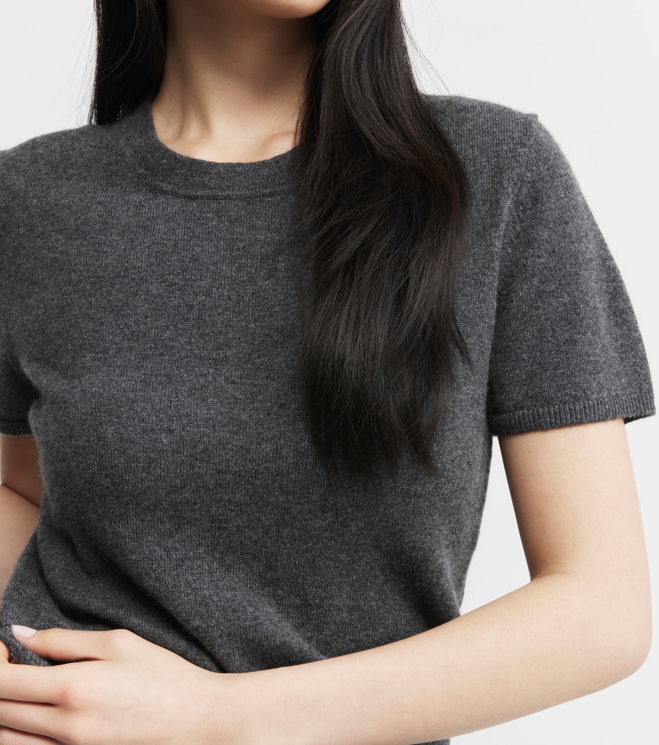 Cashmere Slim Fit Tee - Carbon