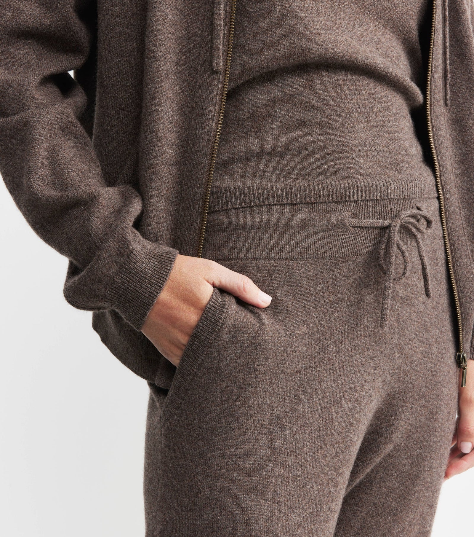 Essential Cashmere Jogger - Brown Melange
